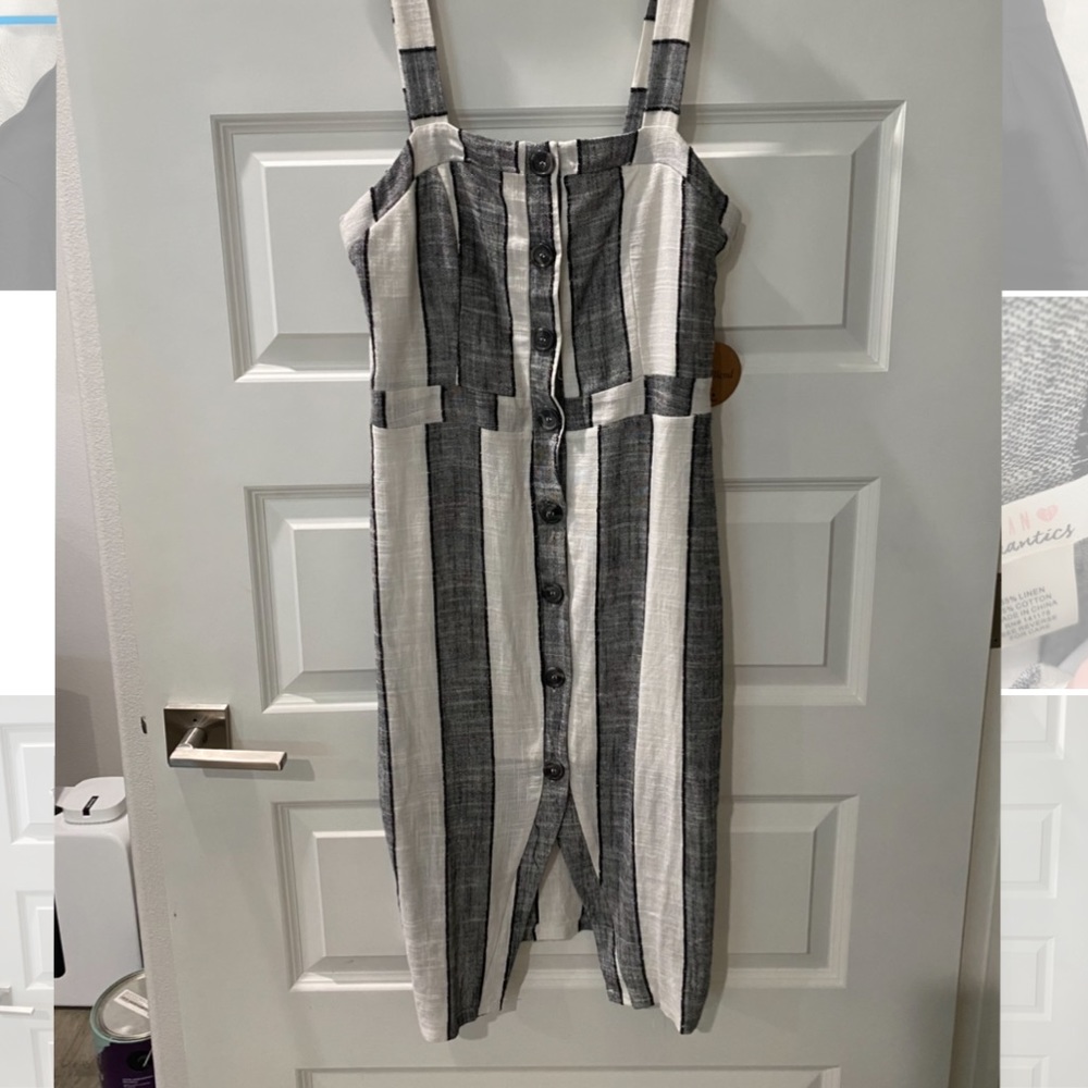 Casual button down dress NWT size large